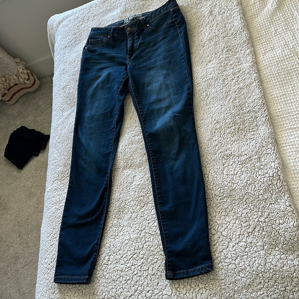 Rewash Denim Women's 9/29 Mid Rise Skinny Stretch Jegging Jeans Dark Wash